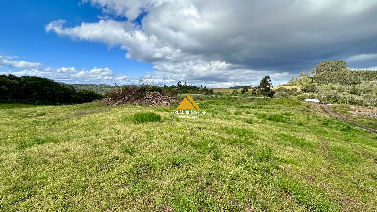 Área 4,5 Hectares em Santa Maria do Herval | Plana + Riacho + Vista | Oportunidade