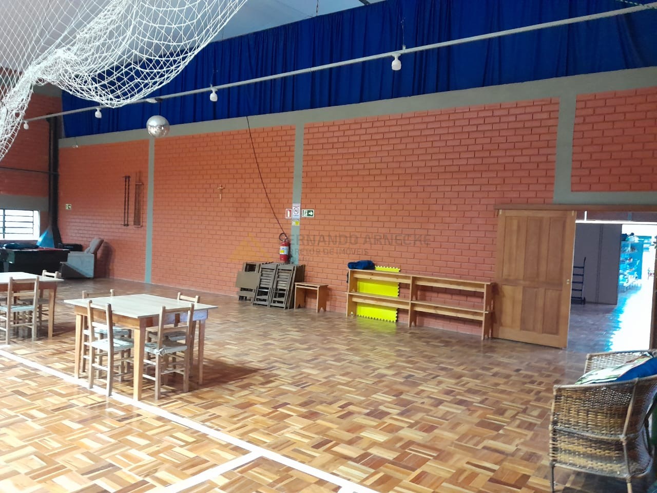 Prédio para Venda no bairro Padre Eterno Ilges em Santa Maria do Herval