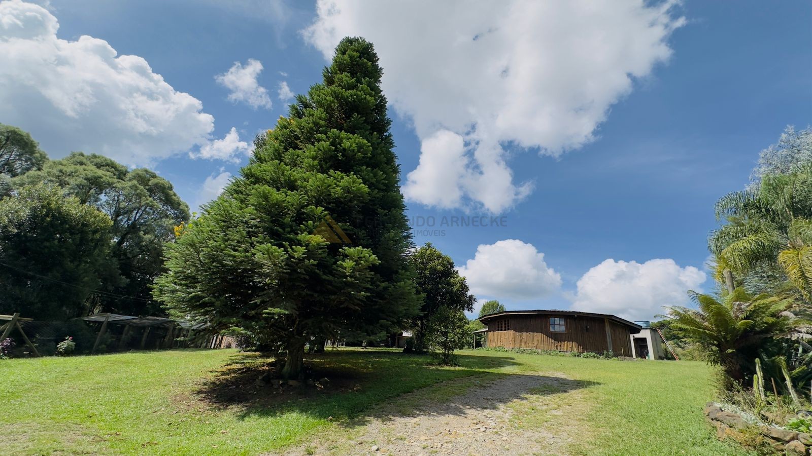 Sítio / Chácara 3 quartos para Venda no bairro Jardim das Fontes em Canela